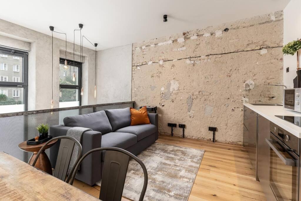 Coolest Apartment In Berlin, Easy Check-In, Industrial Style, Near City Center - Maisonette #2 מראה חיצוני תמונה